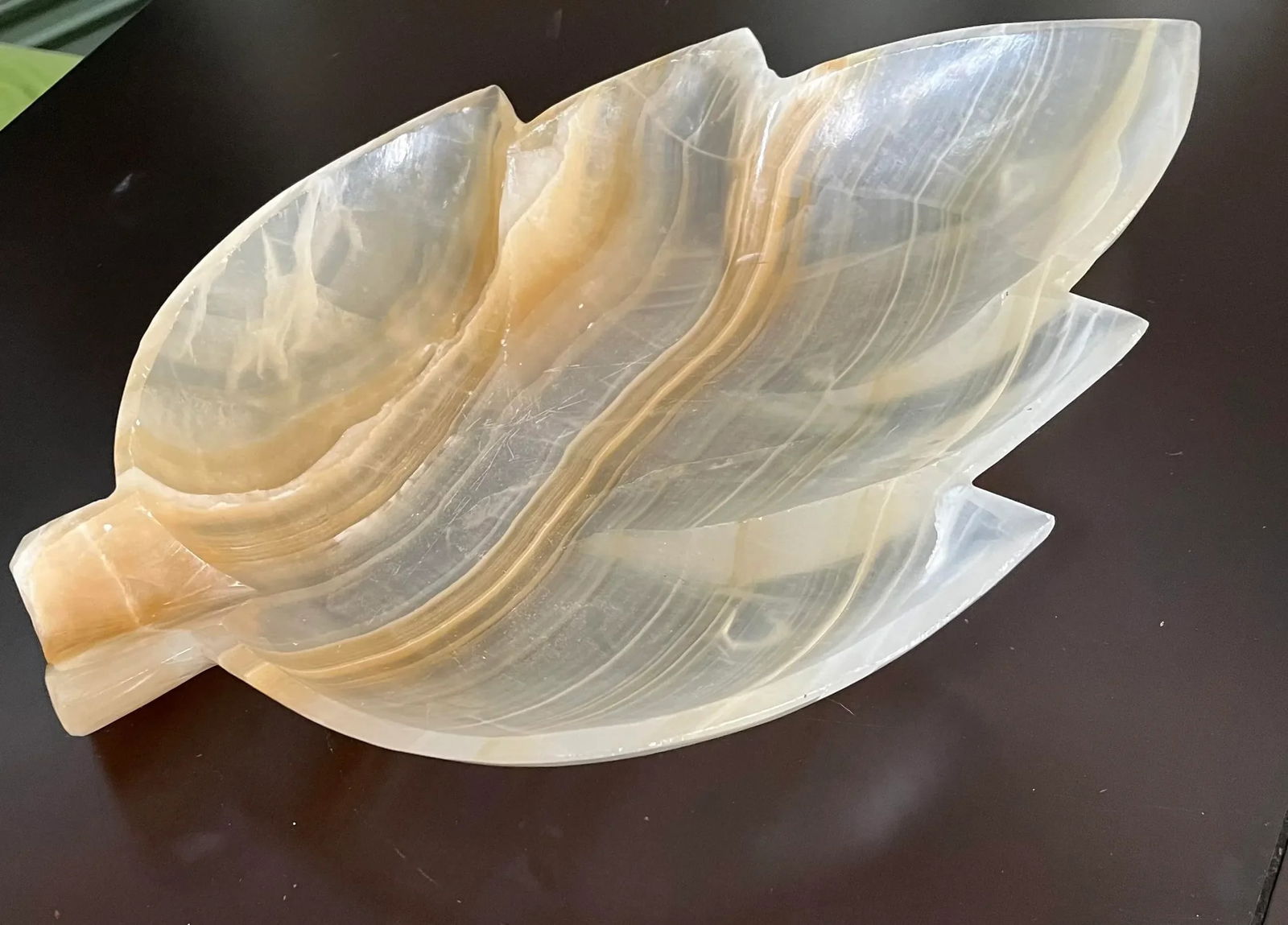 1950s Large Onyx Leaf Shaped Catchall- Italy - 4