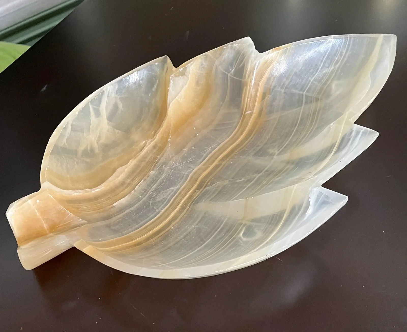1950s Large Onyx Leaf Shaped Catchall- Italy - 6