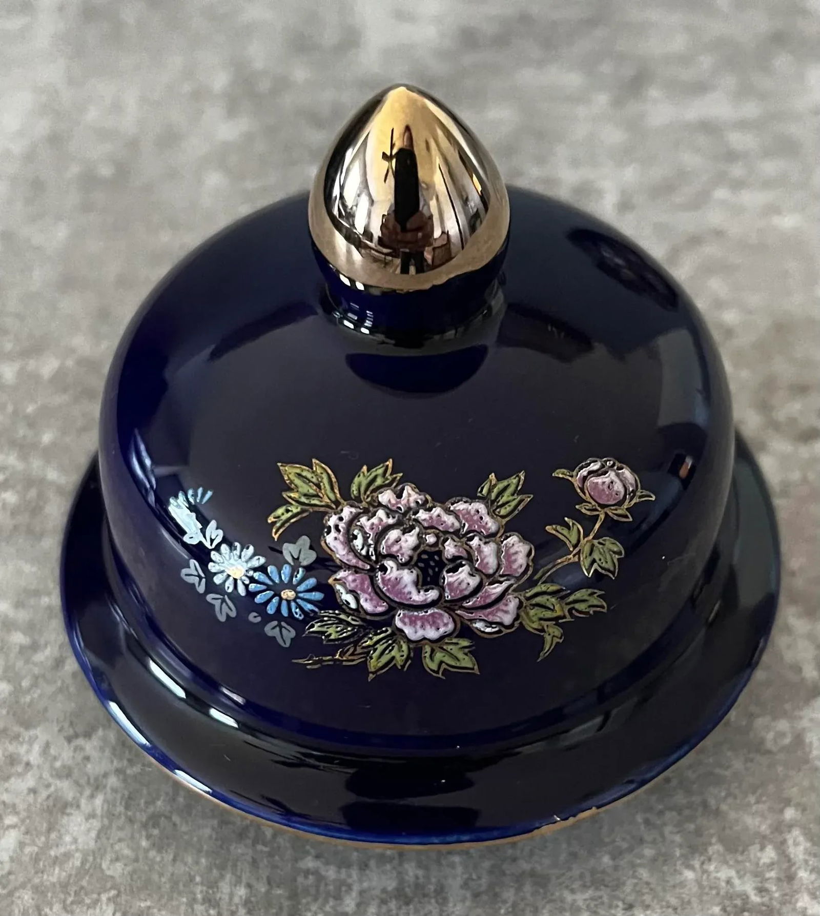 Mid 20th Century Japanese Kutani Cobalt Blue Peacock and Cherry Blossom Ginger Jar - 3