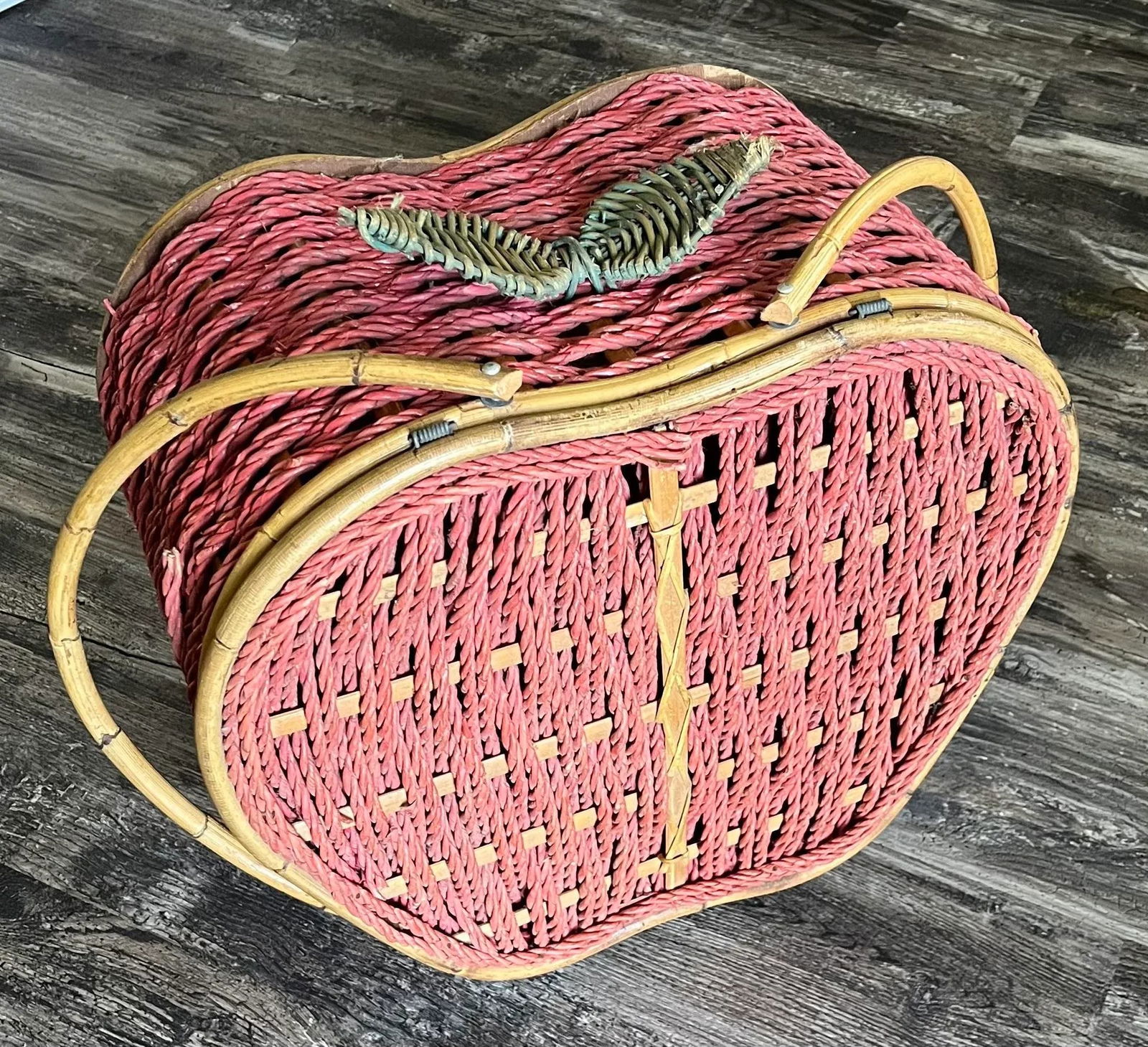 1970s Handwoven Apple Shaped Rattan Picnic Basket With Bamboo Trim - 3