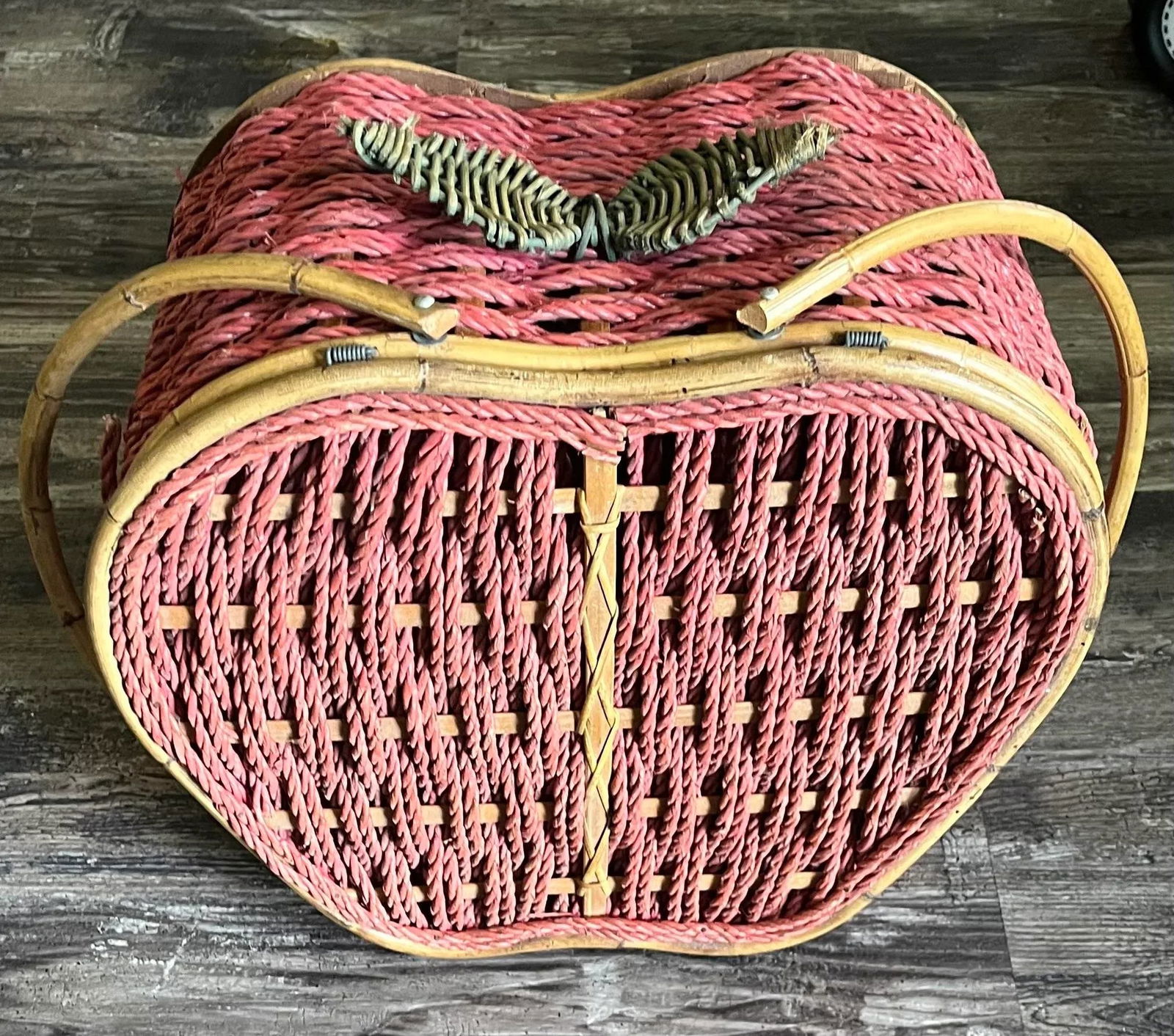 1970s Handwoven Apple Shaped Rattan Picnic Basket With Bamboo Trim - 4
