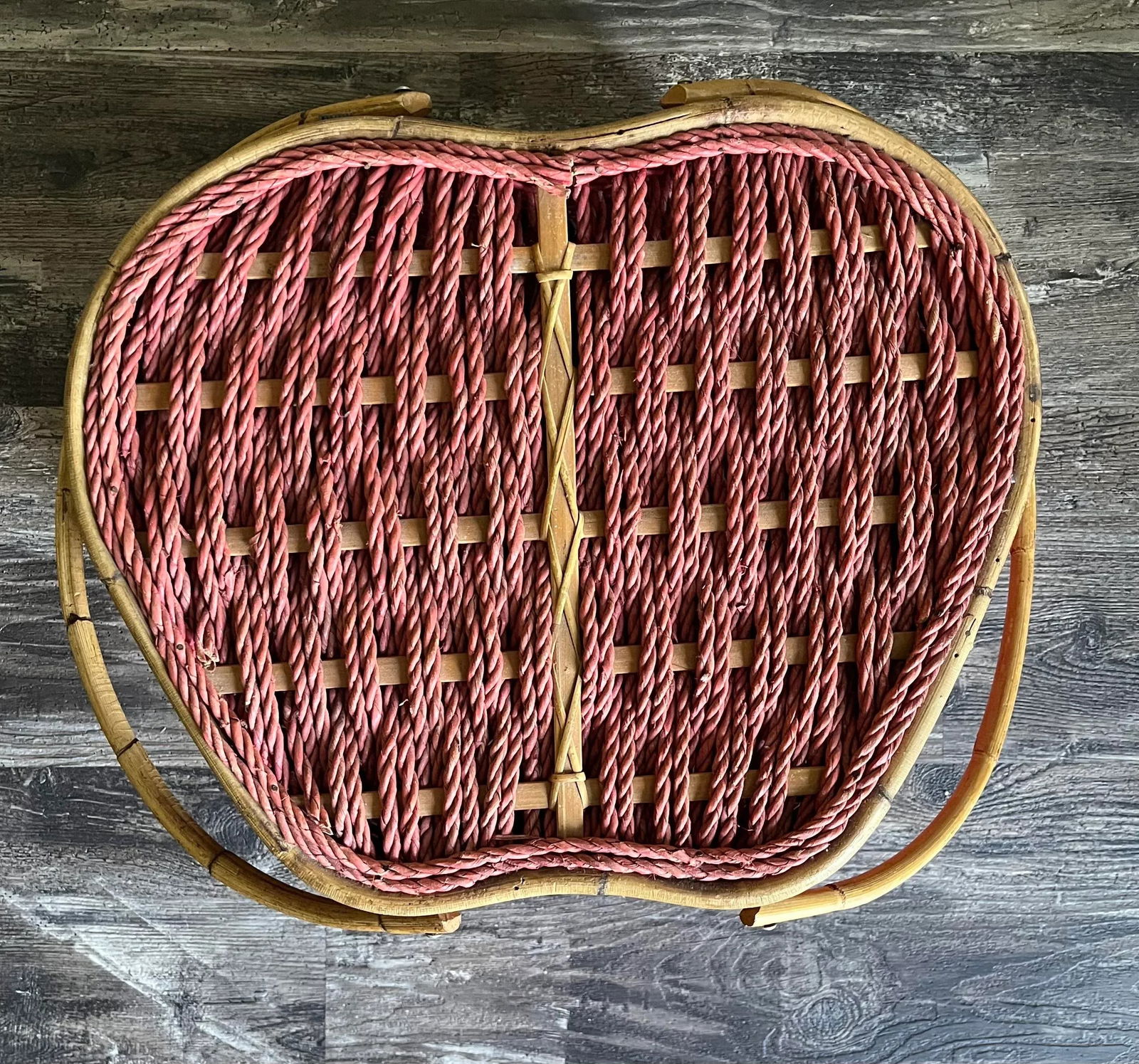 1970s Handwoven Apple Shaped Rattan Picnic Basket With Bamboo Trim - 6