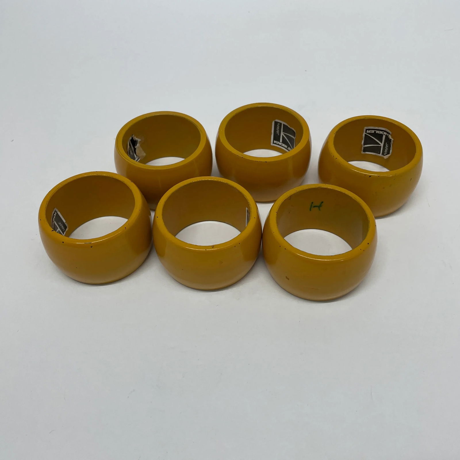 Mid Century Modern Yellow Wooden Knobler Napkin Rings- Set of 6 - 3