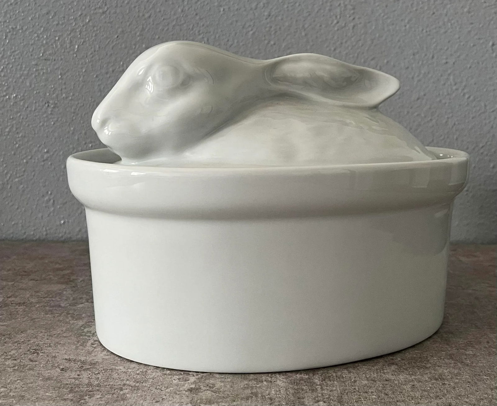 Aplico France Porcelain Bunny Casserole or Baking Dish With Lid- Marked - 10