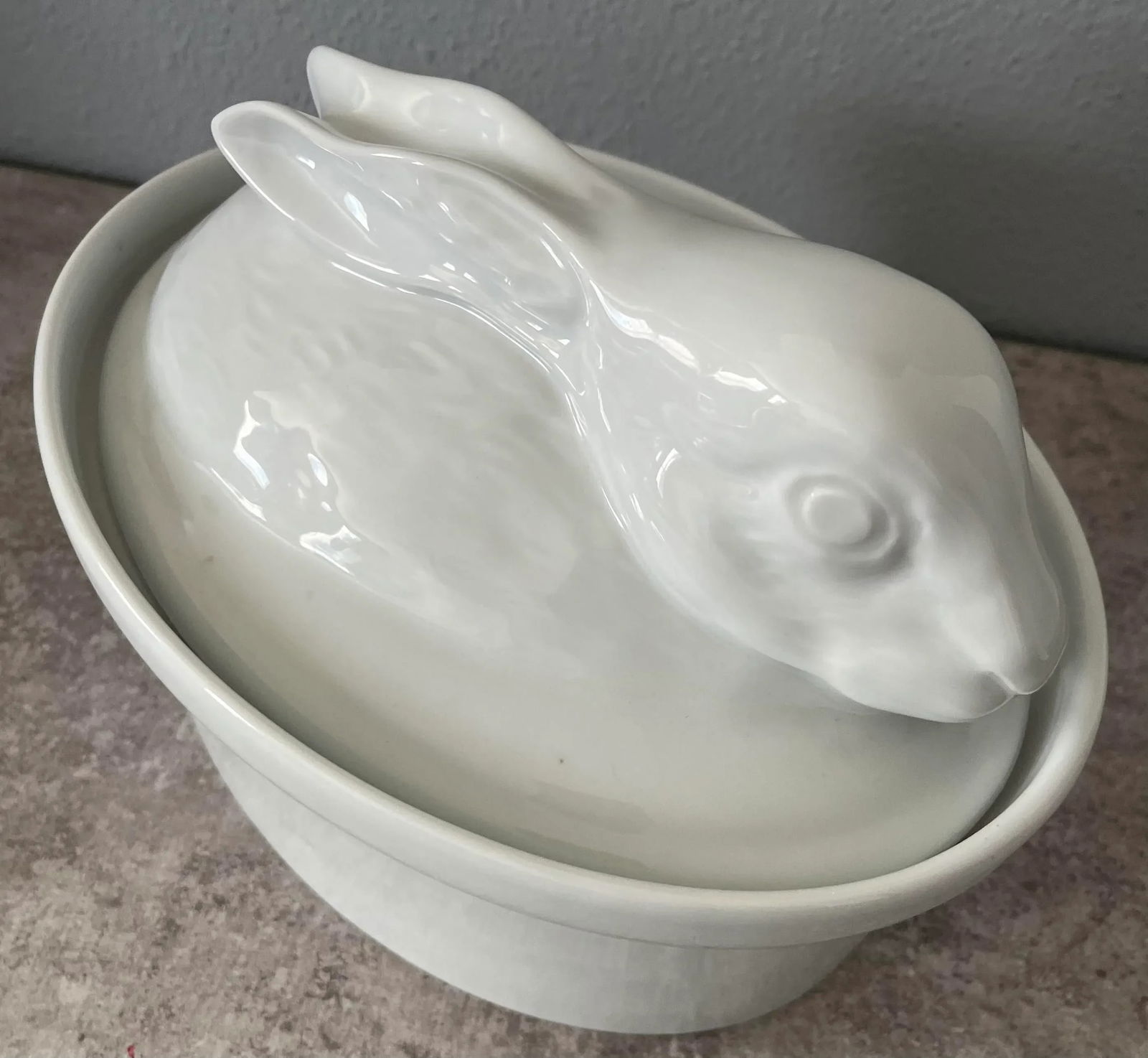 Aplico France Porcelain Bunny Casserole or Baking Dish With Lid- Marked - 7