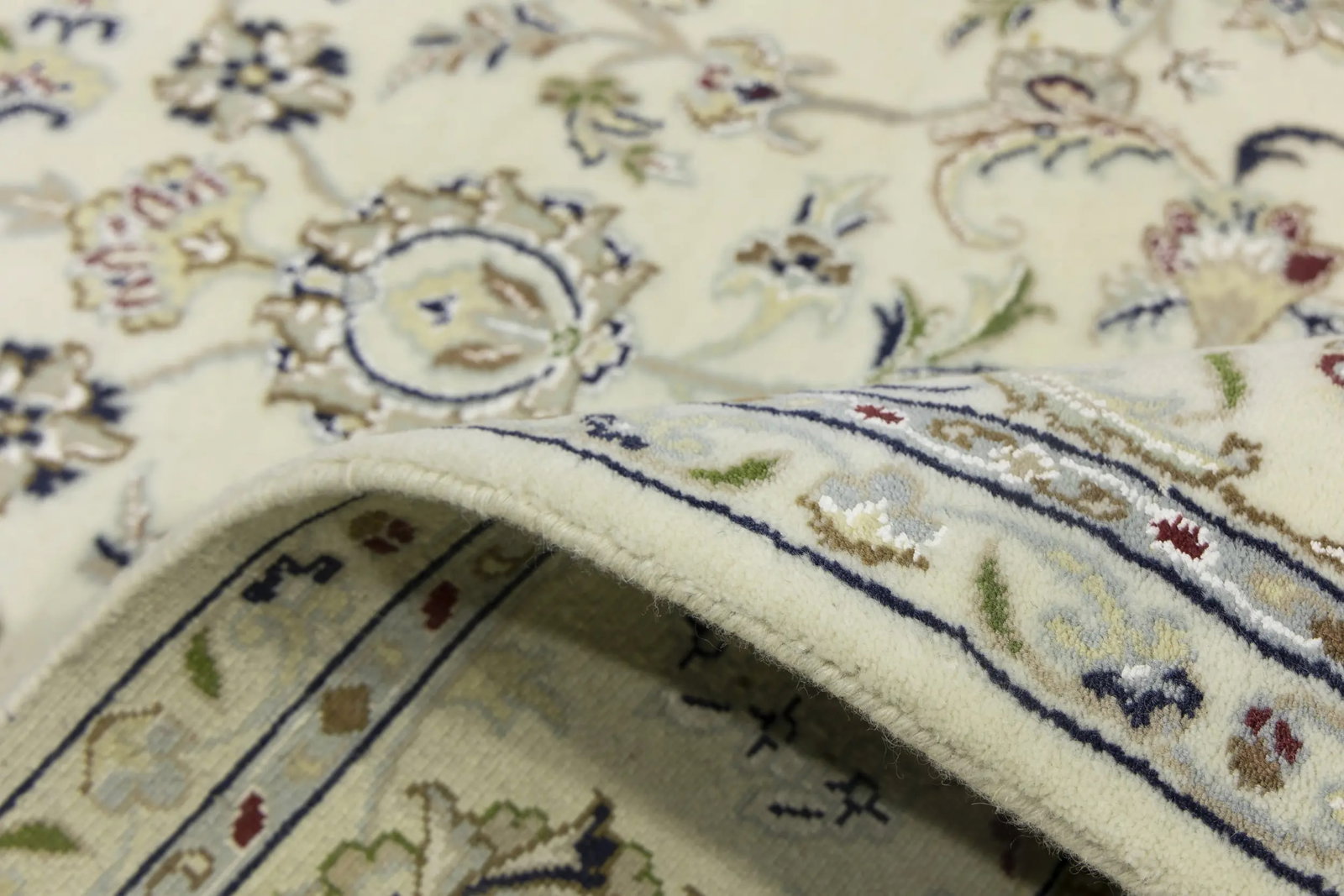 Cream Floral 6'5X9'9 Indo-Nain Oriental Rug - 14