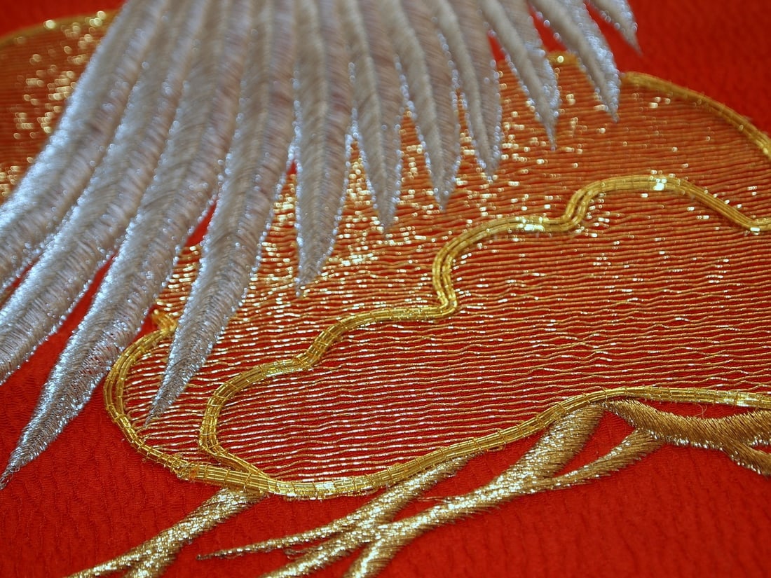 Handmade vintage Japanese silk wall embroidery 1' x 6.9' (32cm x 213cm) 1980s - 6