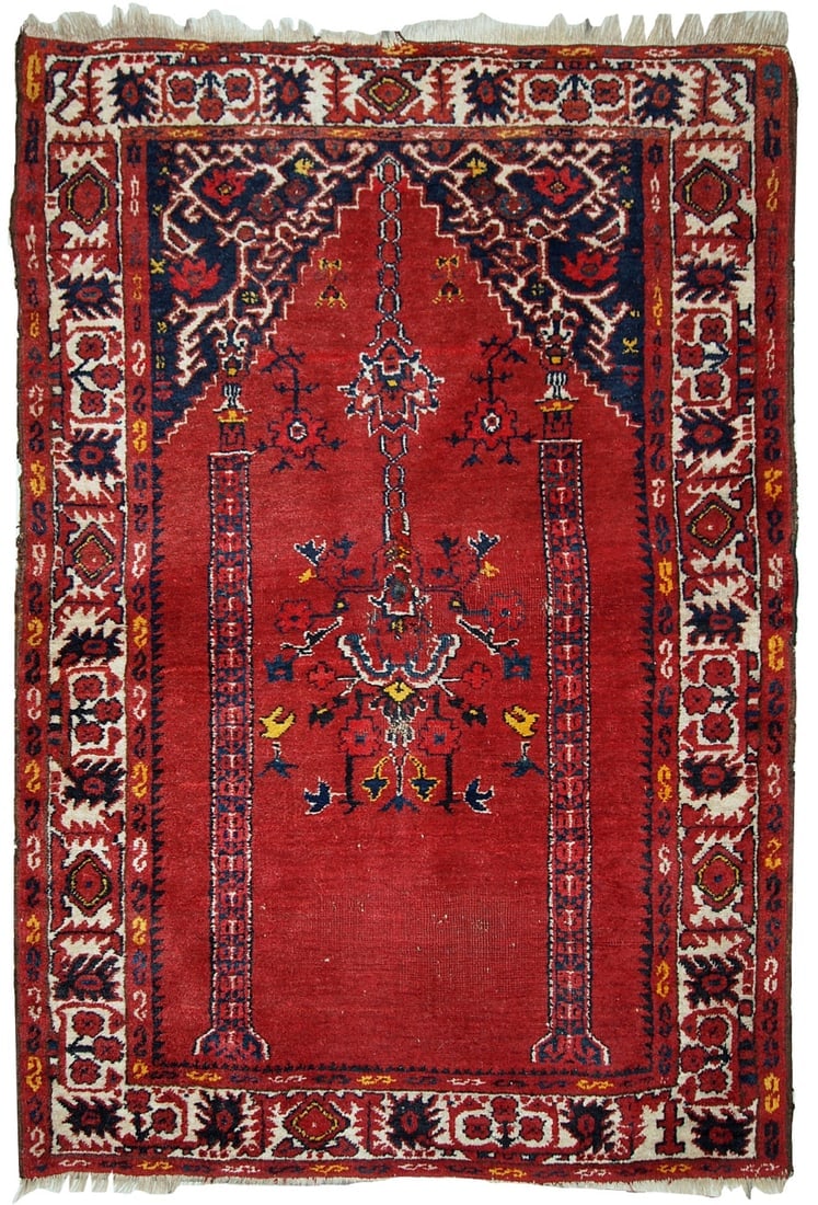 Handmade antique Turkish Anatolian prayer rug 2.6' x 3.7' (79cm x 112cm) 1940s: Title:Handmade antique Turkish Anatolian prayer rug 2.6' x 3.7' (79cm x 112cm) 1940sOrigin:TurkeyDimension:2.6' x 3.7' (79cm x 112cm)Materials:woolYear:1940sDescription:Vintage handmade Turkish