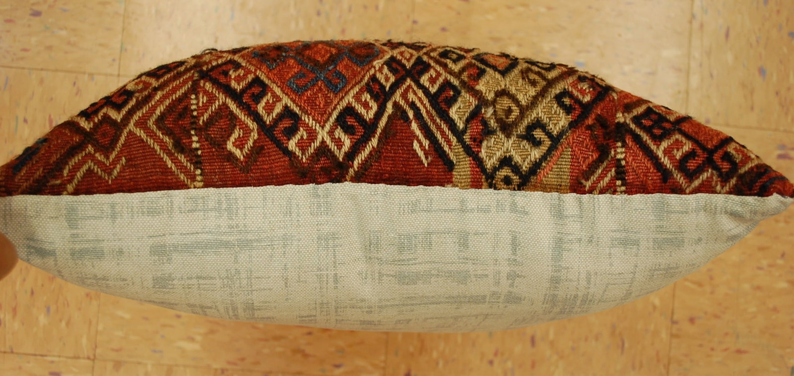 Hand-Made Pillow Cushion Rug 1'6" x 1' 8" - 4