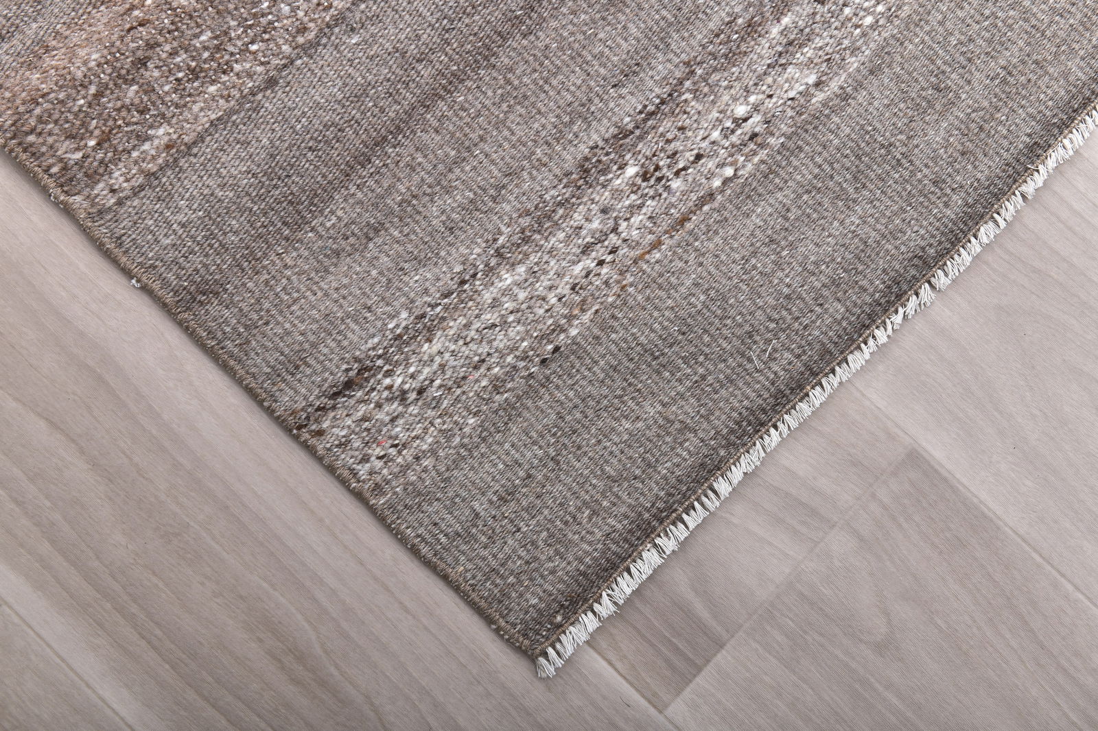 4'5'' x 6'3'' Turkish Handmade Kilim Rug - 241949 - 7