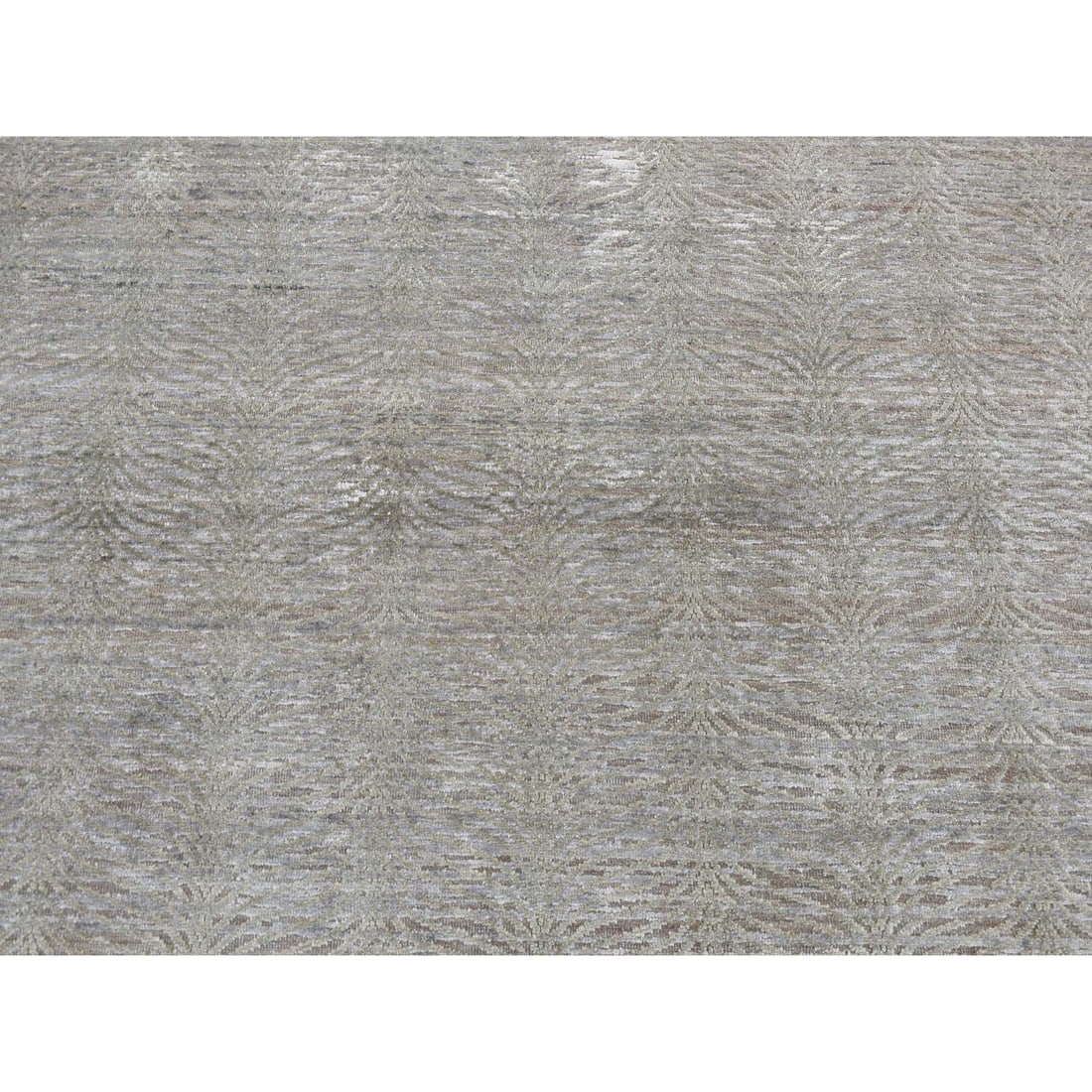 Olive Green, Tone on Tone Leaf Design, Silk with Wool Hand Knotted Rug - 8