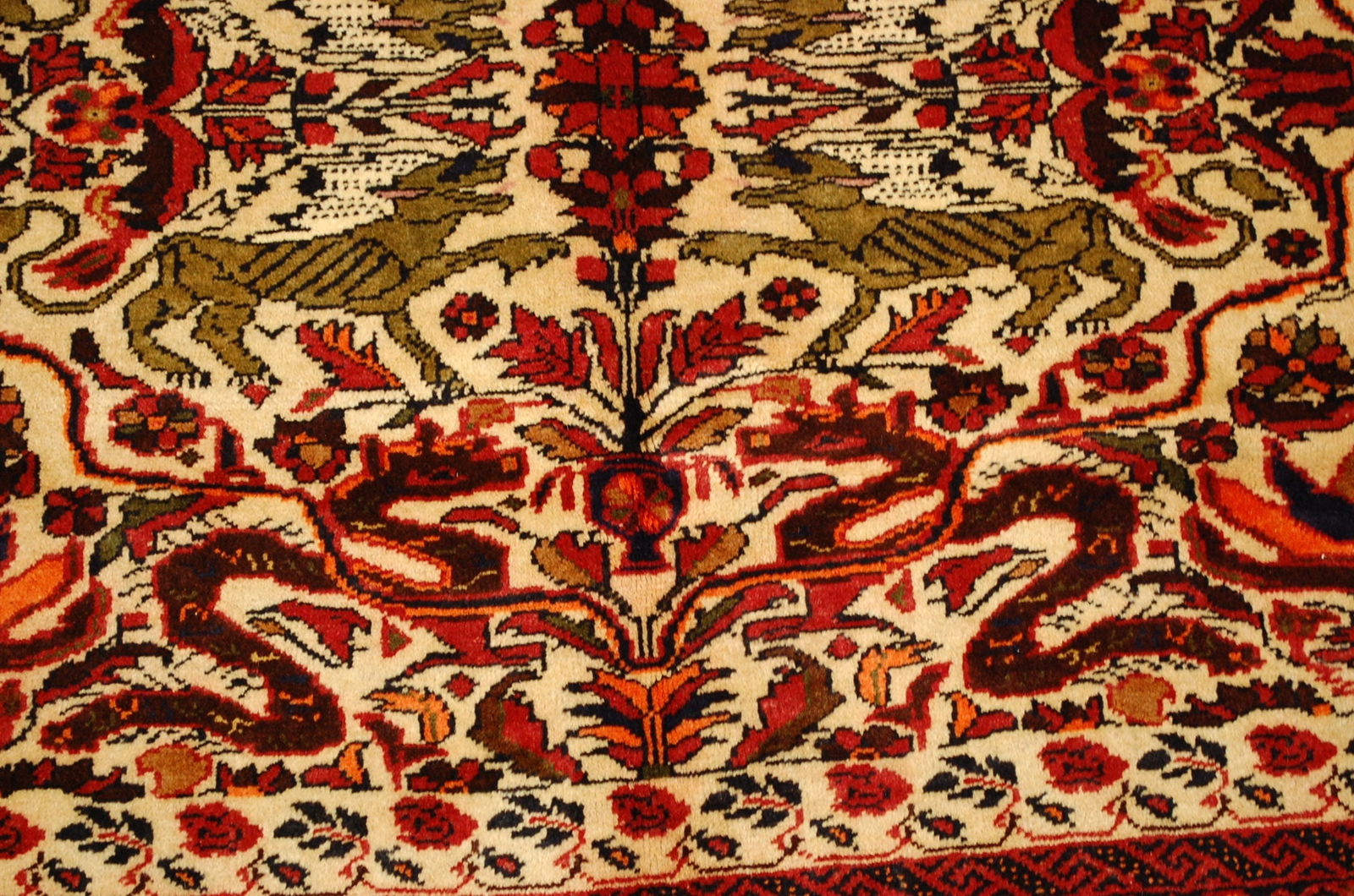 PERSIAN BALOUCHI RUG 3.9x7.7 - 7