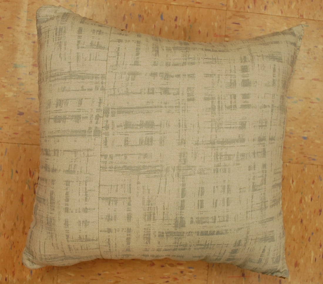 Hand-Made Pillow Cushion Rug 1'6" x 1' 8" - 5