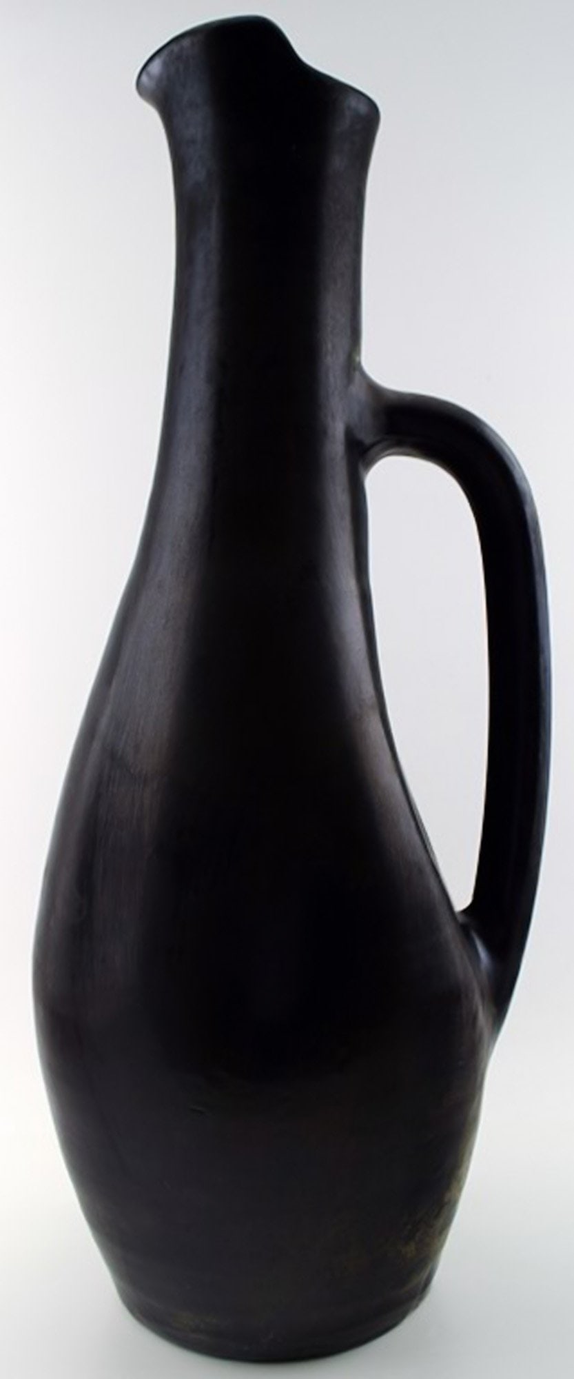 Monumental 68 cm. Vieux Biot, France art pottery jug/pitcher.: Title: Monumental 68 cm. Vieux Biot, France art pottery jug/pitcher. Description: Monumental 68 cm. Vieux Biot, France art pottery jug/pitcher. Beautiful glaze, impressive pitcher, to be seen. Marked