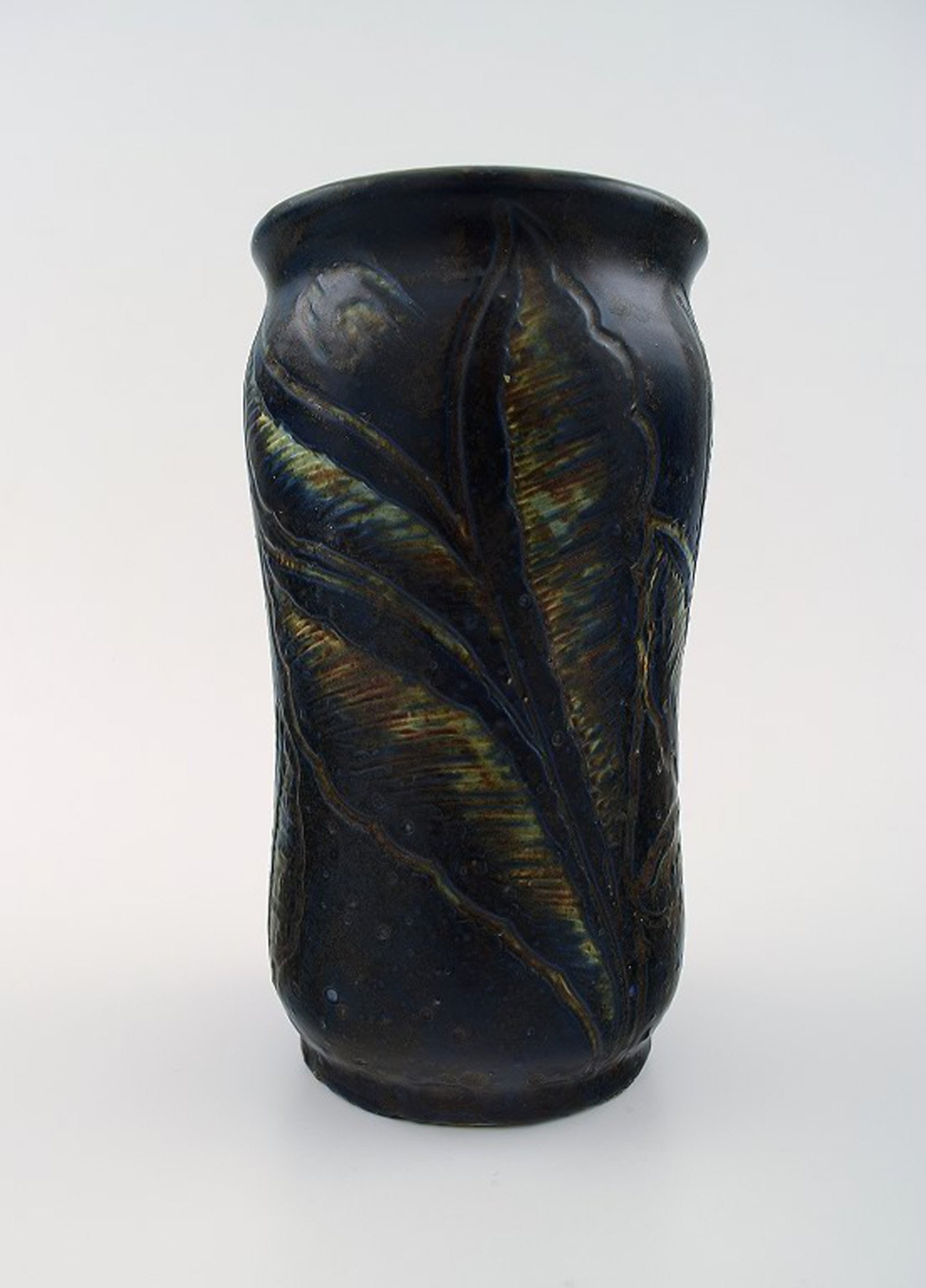 Unique Josef Ekberg, Gustavsberg Art Deco art pottery vase.: Title: Unique Josef Ekberg, Gustavsberg Art Deco art pottery vase. Description: Unique Josef Ekberg, Gustavsberg Art Deco art pottery vase. Measures : 17.5 cm. x 9 cm. Marked Gustavsberg, JE. 1925 In