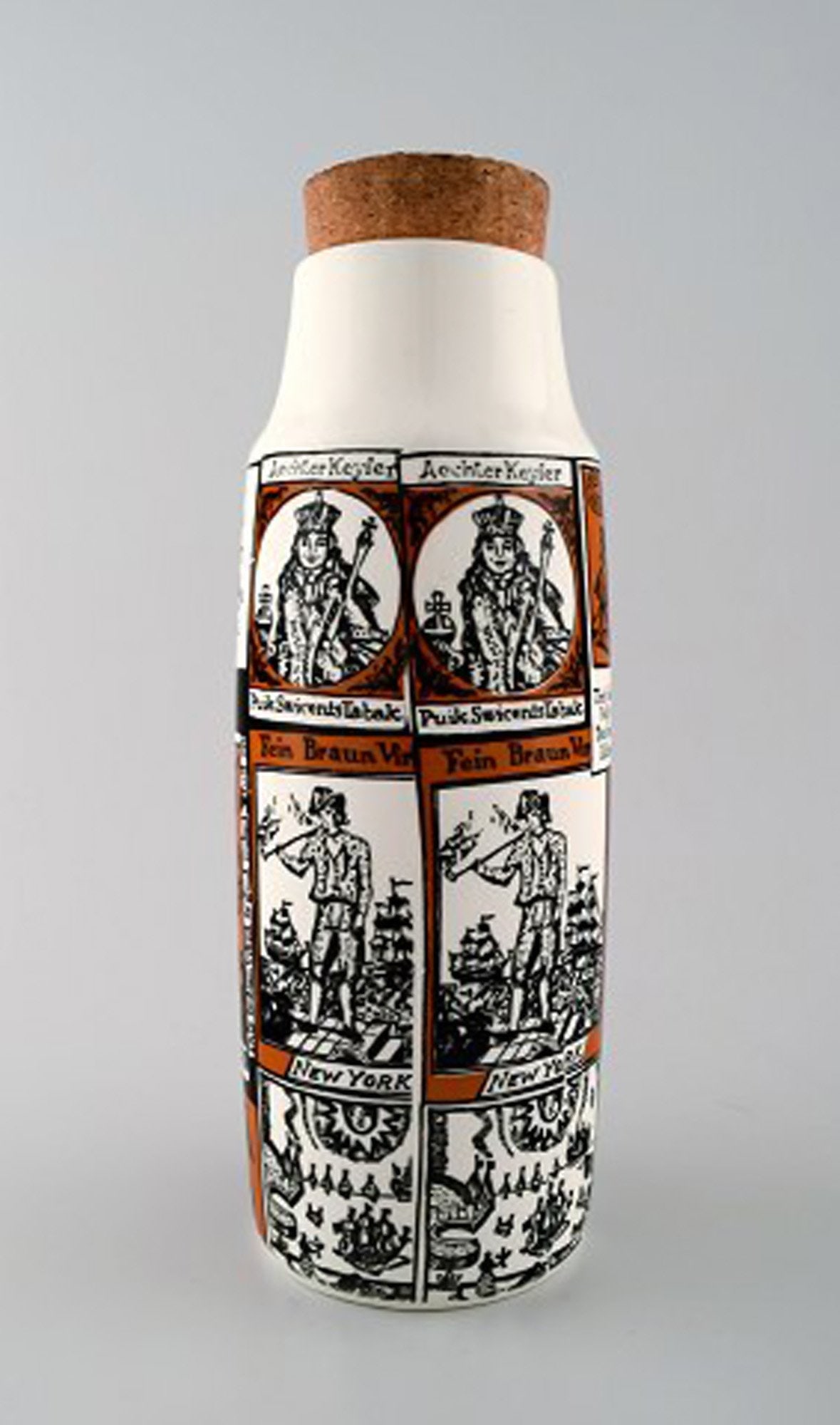 Five Modern style pitchers in ceramics by Bengt Berglund. Designed for Gustavsberg. - 7