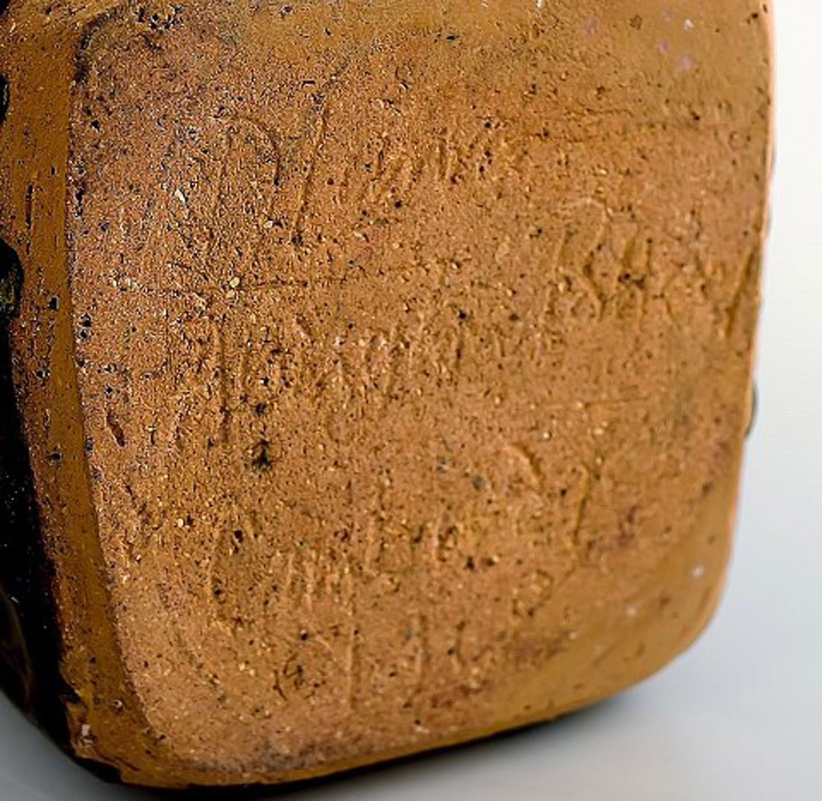 Danish potter. Large unique vase in glazed ceramics. Gutte style. Raku burned technique. 1960's. - 7