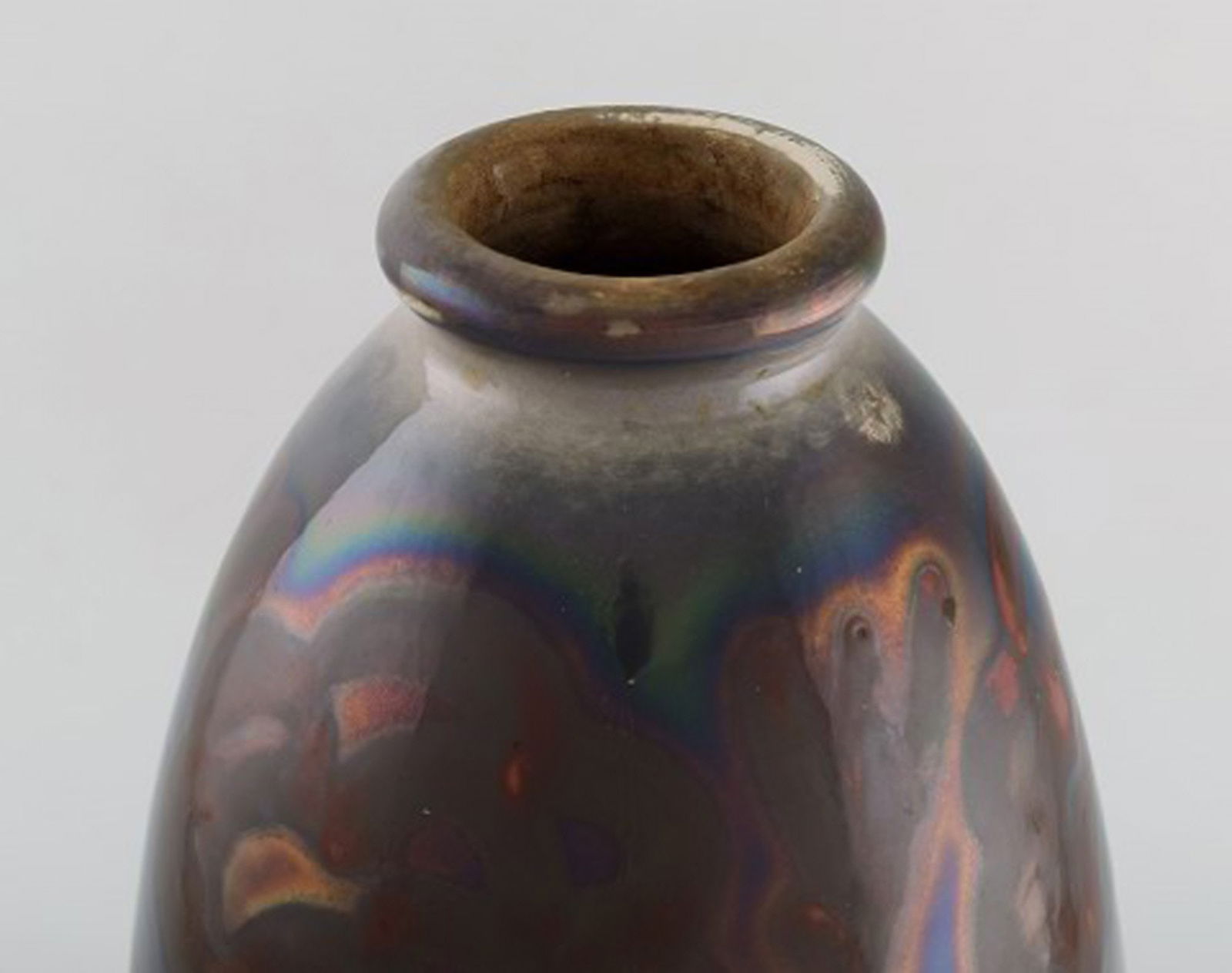 Large Höganäs art nouveau vase in glazed ceramics. Beautiful lustre glaze. 1920 / 30's. - 5