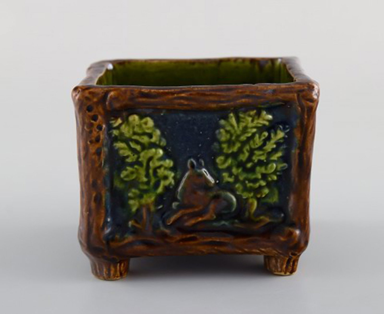 Karl Holst for Höganäs. A pair of antique art nouveau bowls in glazed ceramics. Early 20th - 4