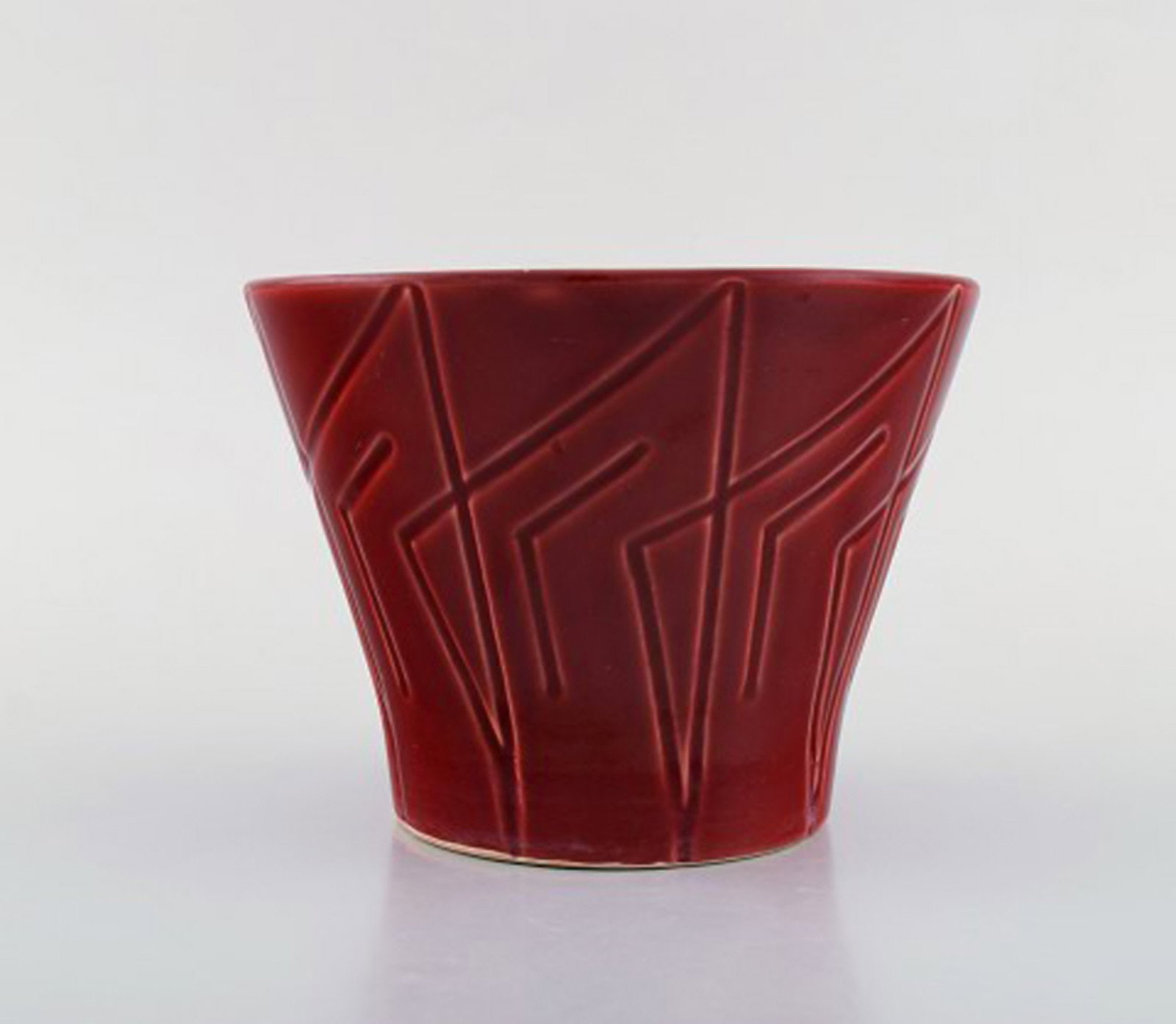 Five Bo Fajans Marianne flower pots in glazed ceramic. Beautiful red glaze and geometric pattern. - 3