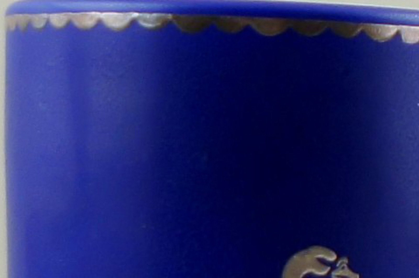 Gefle, Sweden. Gunnar Nylund. Porcelain vase, dark blue with swan in relief. - 5