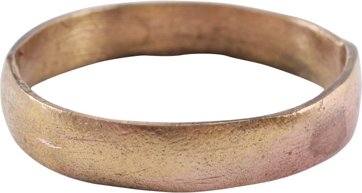 VIKING WOMAN’S WEDDING RING, 850-1050 AD SIZE 4 1/2: Gilt bronze, size 4 ½ for wear on the small finger as was the custom. 3.0mm rounded face band. Crisp with slight surface texture from burial. Professionally refurbished with the 24karat gold over