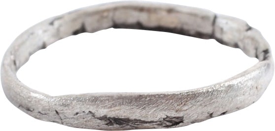 EUROPEAN CHILD'S RING C.1350-1450 SIZE 4: Silvered bronze, size 4 with low rounded face, 2.1mm width. Professionally refurbished with the silver surface restored. Probably for adolescent of about 10 years old. Rings for children were a