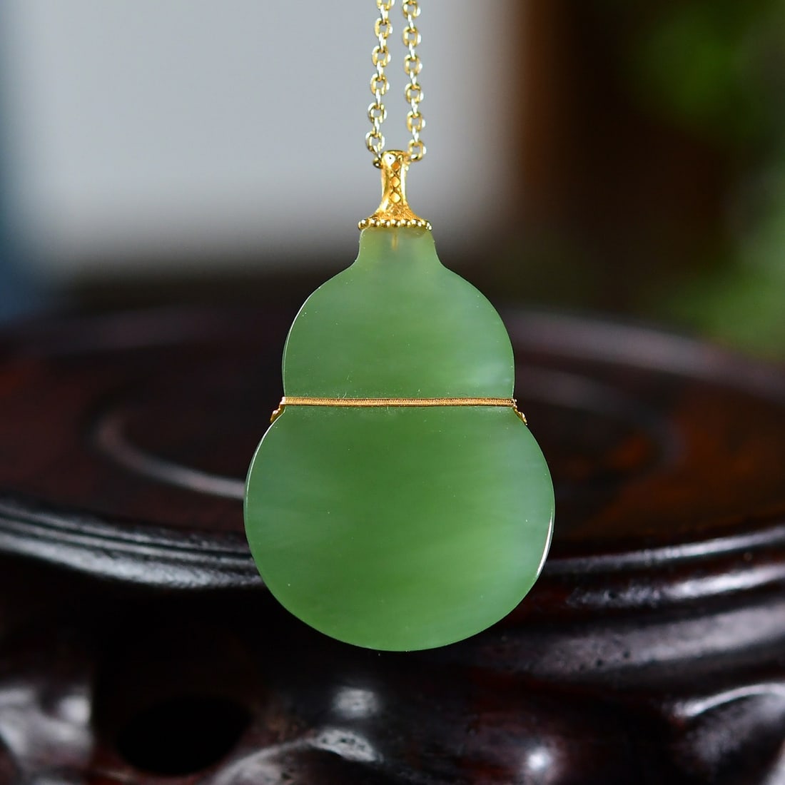 18K Gold Inlay Hetian Jade Gourd Pendant & Necklace - 3