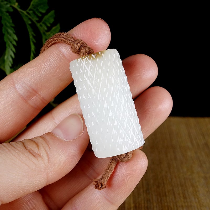 Hetian Jade Lucky Pendant - Lezi - 7