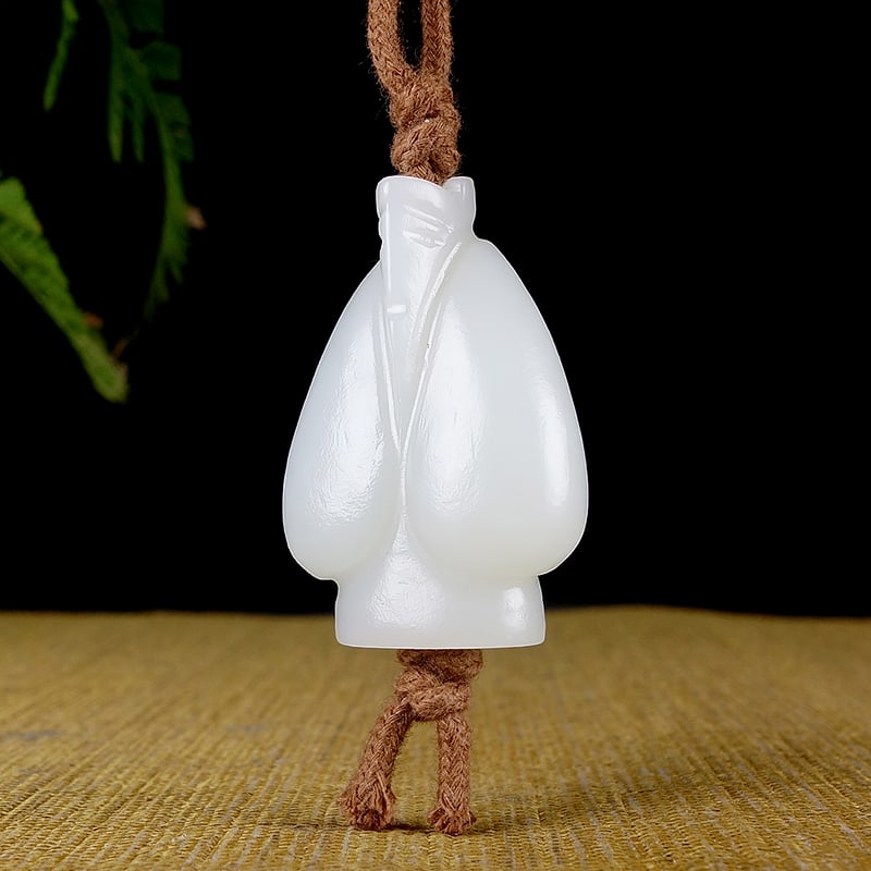 Hetian Jade Pendant - Wengzhong - 4