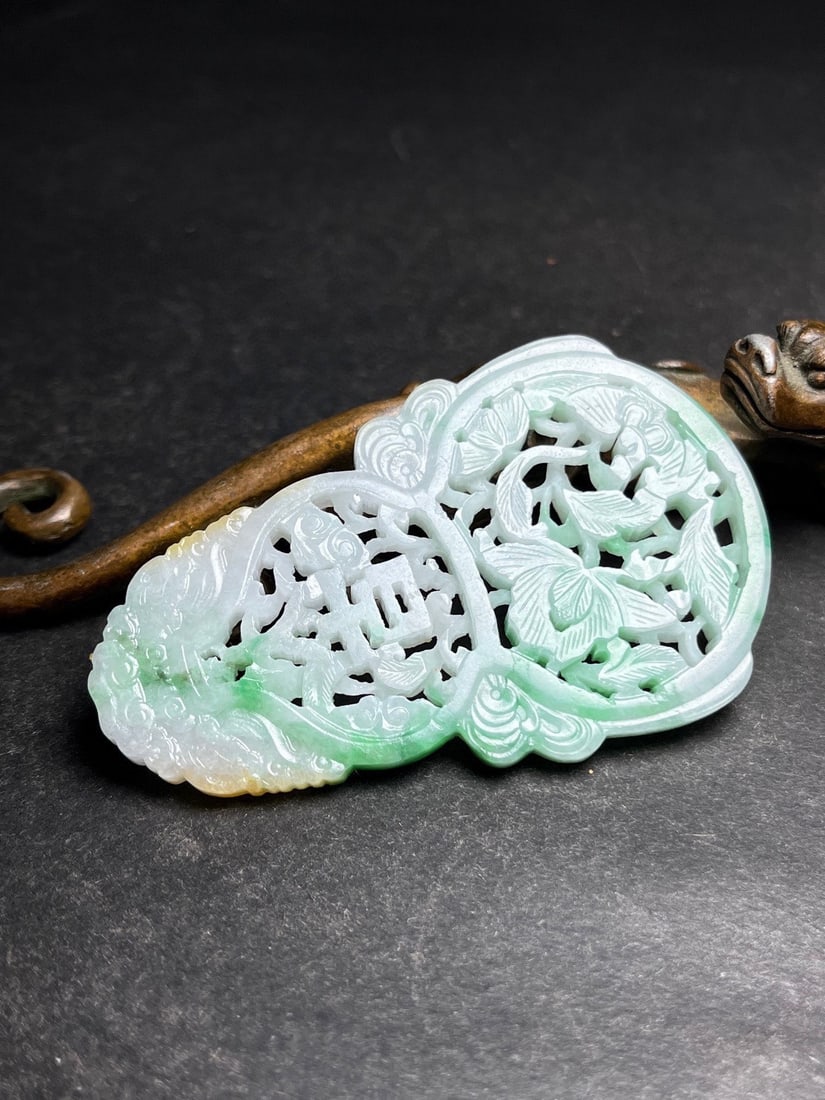 Openwork Jadeite Pendant - Gourd - 4