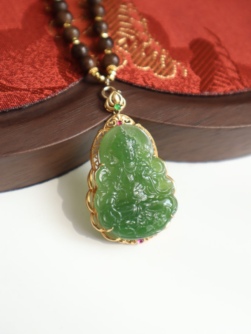 18K Gold Inlay Green Hetian Jade Pendant - Kwan-yin - 8