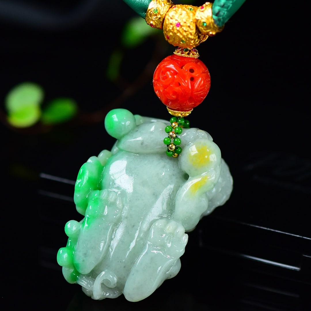 Green Jadeite Pendant - Pixiu - 2