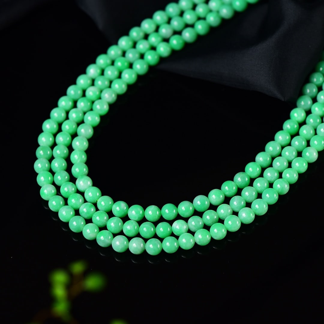 7.7-8.5mm Green Jadeite Beads Necklace - 2