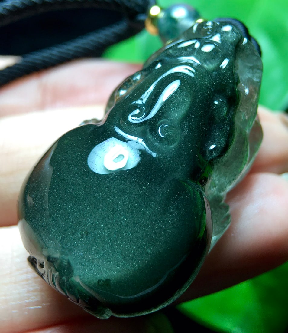 Green Crystal Hand-carved Pixiu Pendant w Certificate - 3