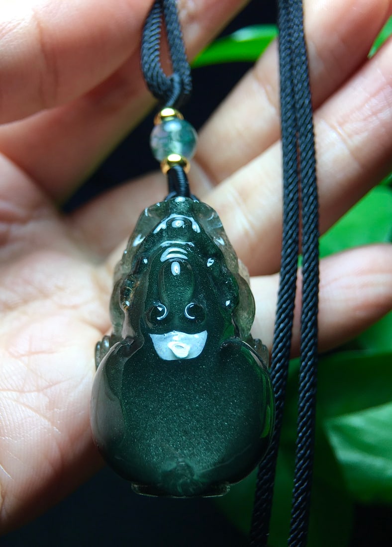 Green Crystal Hand-carved Pixiu Pendant w Certificate - 4