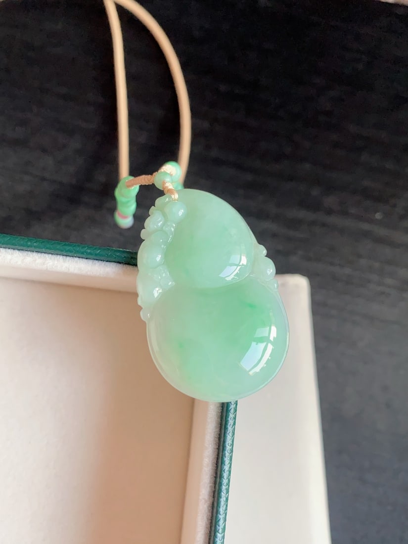 Green Jadeite Pendant - Gourd - 3