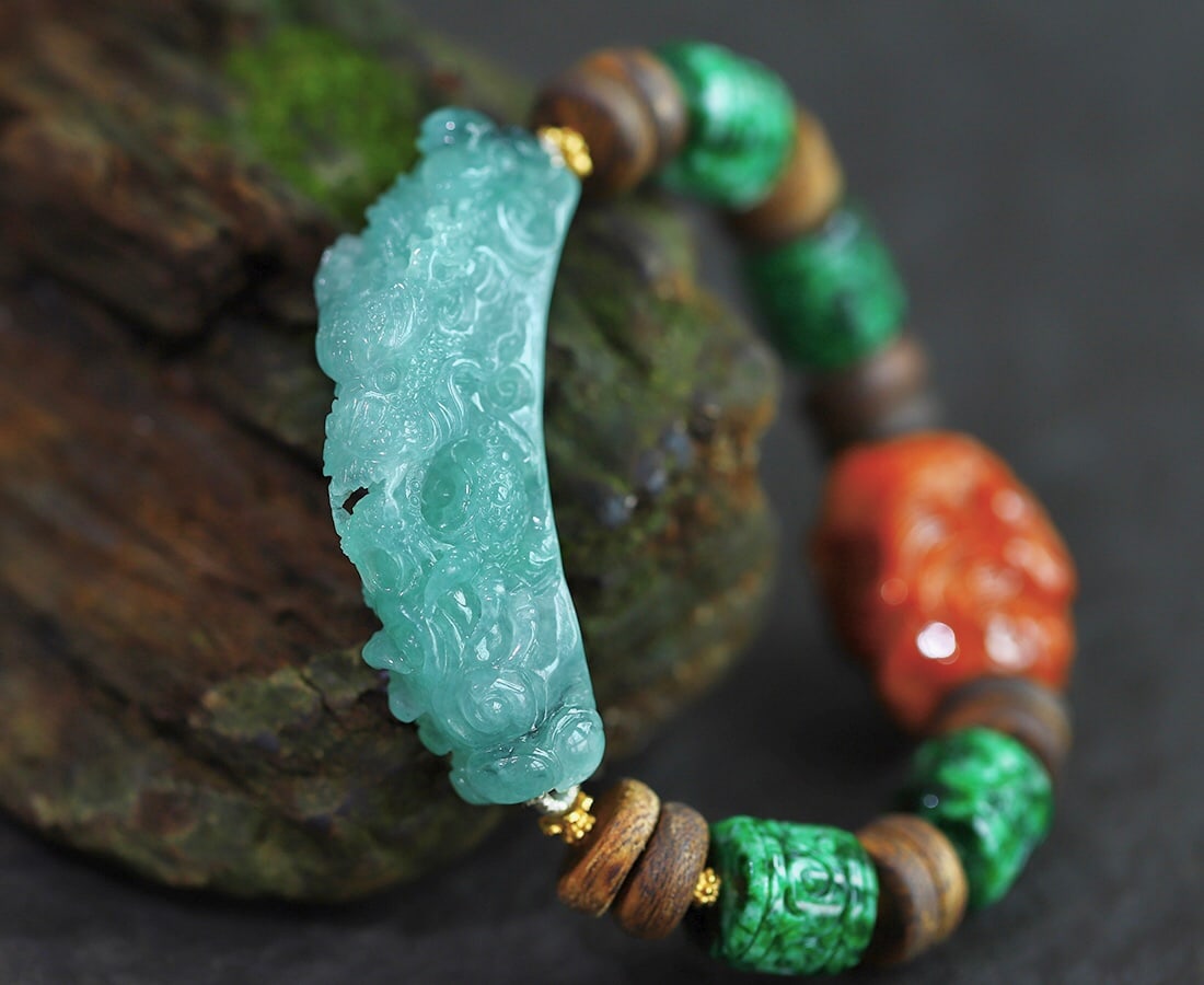 Green Jadeite,Red Jadeite,Chenxiang Wood Hand Chain - 2