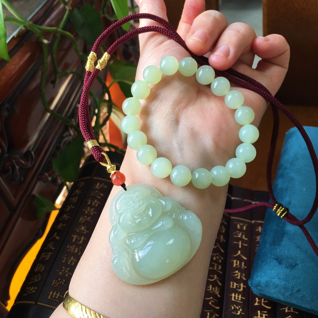 A Set Hetian Jade Laughing Buddha Pendant & Hand Chain - 3