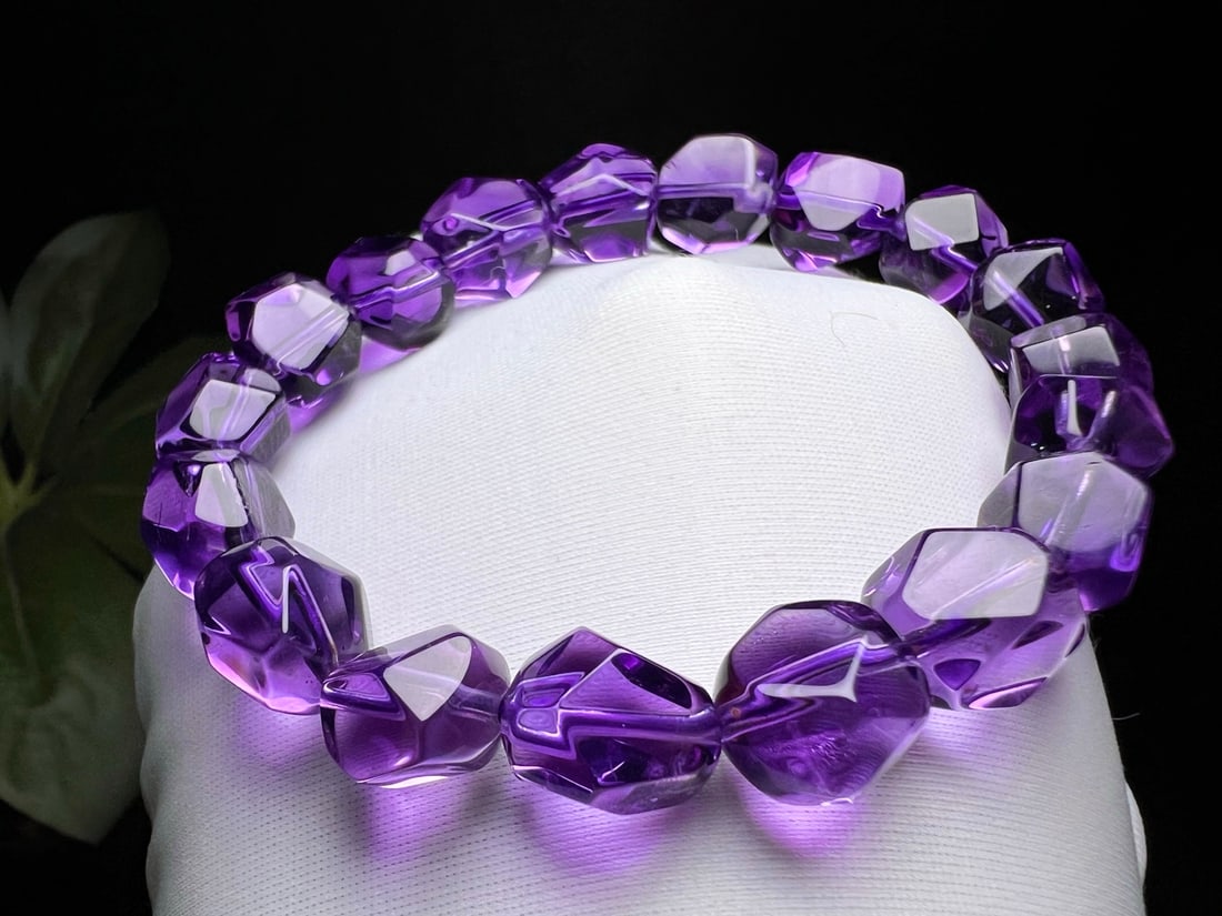 Amethyst Original Stone Hand Chain - 7