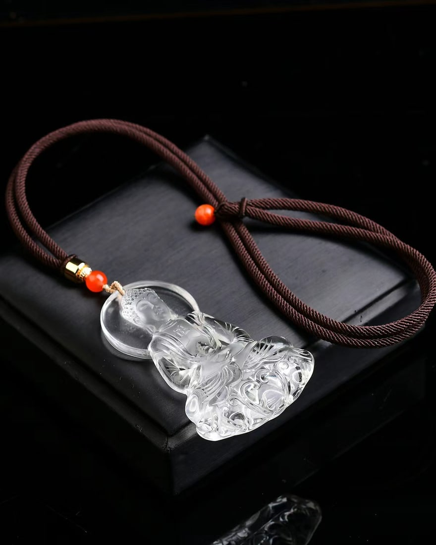 White Crystal Pendant - Kwan-yin - 5