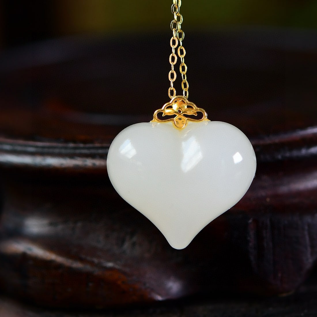 Hetian Jade Heart-shaped Pendant - 3