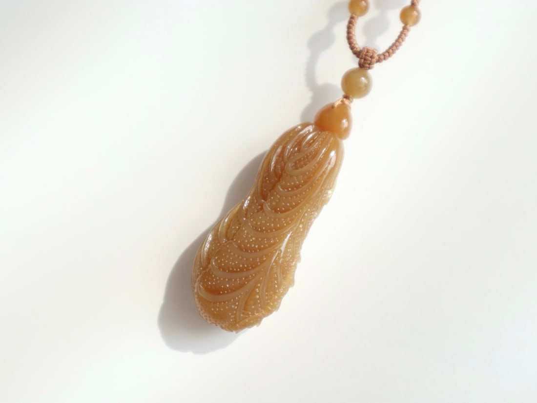Hetian Jade Hand-Carved Cabbage Pendant - 3