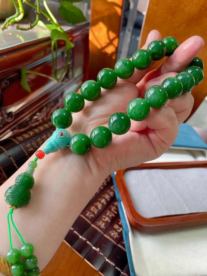 16mm Green Hetian Jade Beads Hand Chain w Certificate - 6
