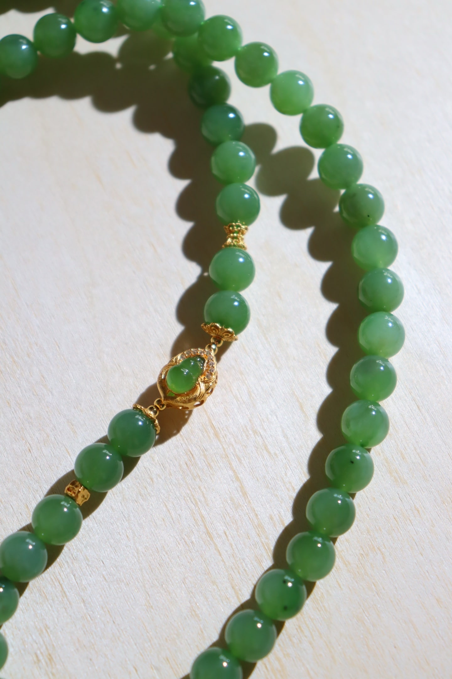 Green Hetian Jade & Silver Necklace with Certificate - 4