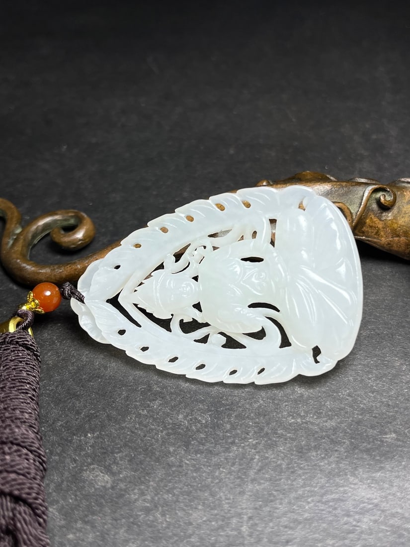 Openwork Hetian Jade Pendant - Kwan-yin - 4