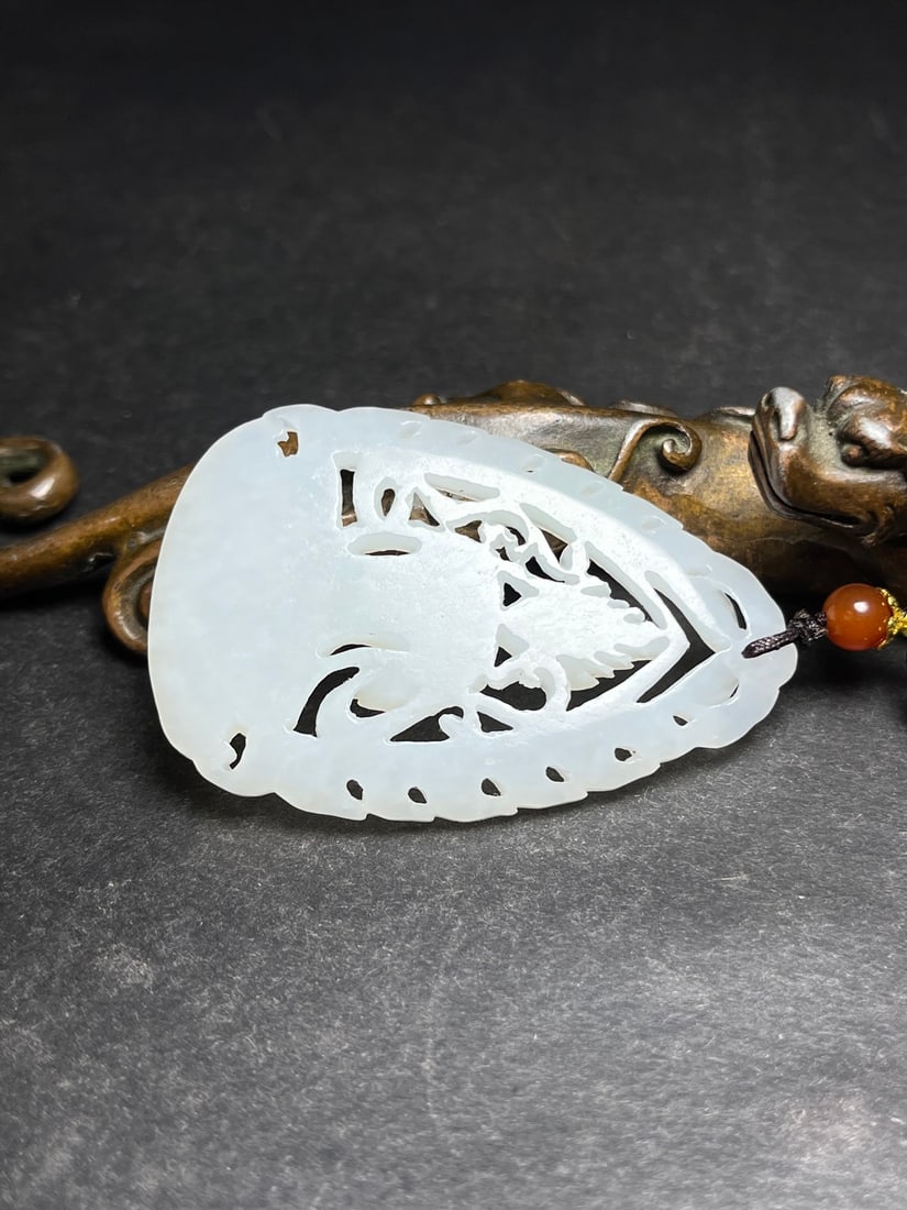 Openwork Hetian Jade Pendant - Kwan-yin - 6