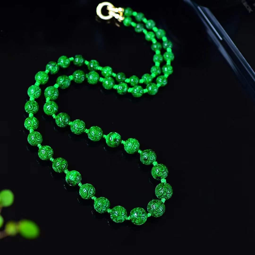 Green Jadeite Beads Necklace with Certificate - 7