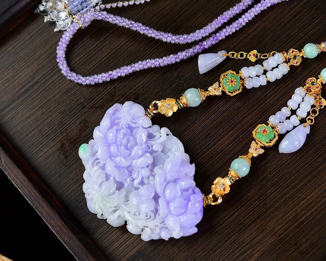 Purple Jadeite Hand-Carved Flower Bird Pendant with Certificate - 3