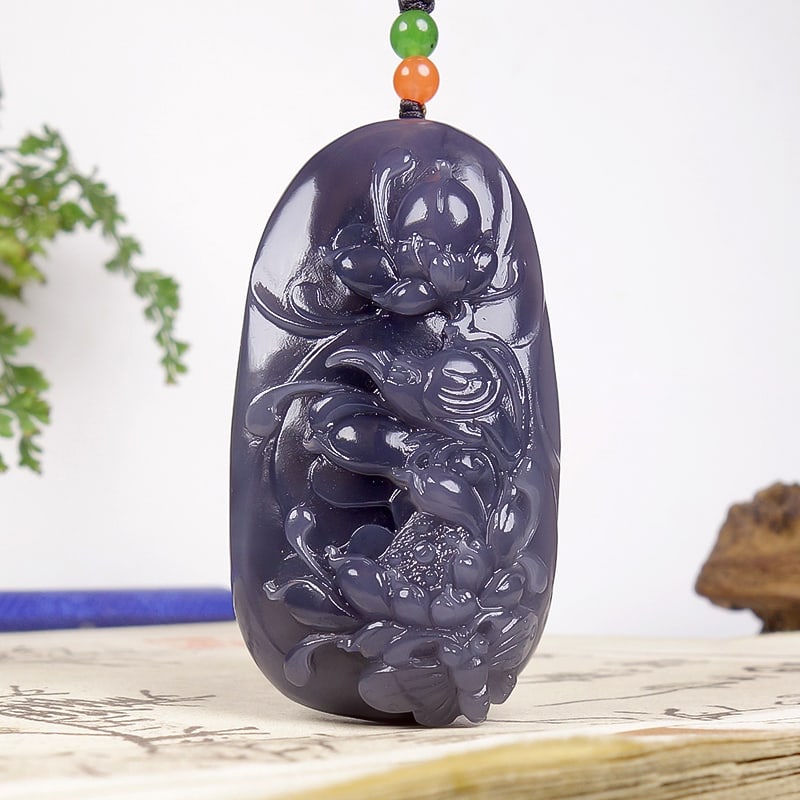 Hetian Jade Hand-Carved Magpie & Lotus Pendant with Certificate: Title: Hetian Jade Hand-Carved Magpie & Lotus Pendant with Certificate Origin: Chinese Date/Period: After2026 Materials: Hetian Jade Dimensions: 58x31x19(mm) 2.28x1.22x0.75(inches) Weight 0.11